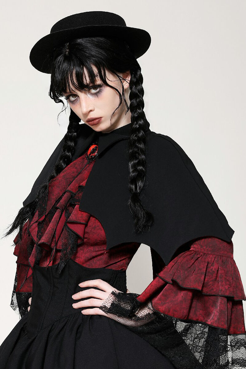 Dark In Love Cape Vampyra