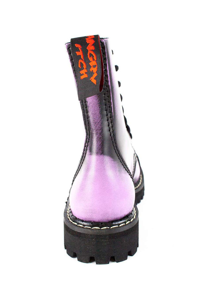 Angry Itch 8 Loch Stiefel Violet Rub Off