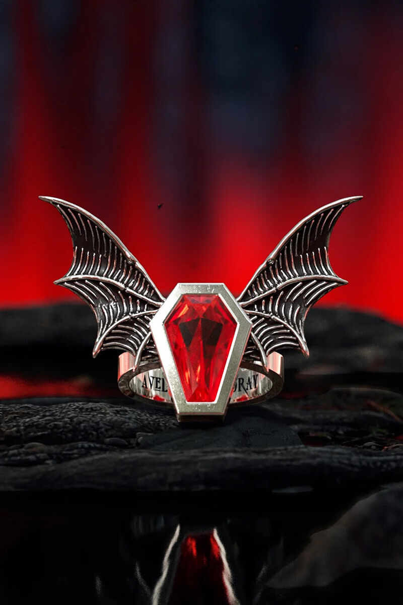 Avelina De Moray Ring Black Friday Coffin Red