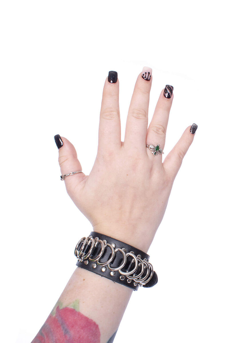 Poizen Industries Armband Kady