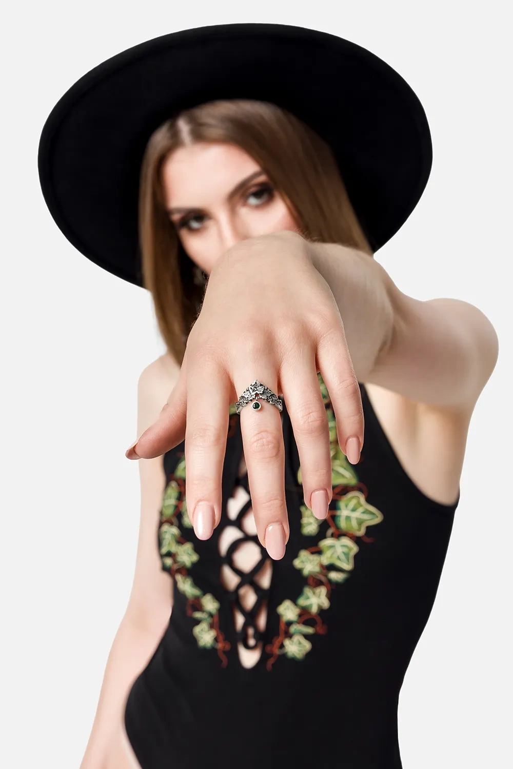 Restyle Ring Poisoned Ivy