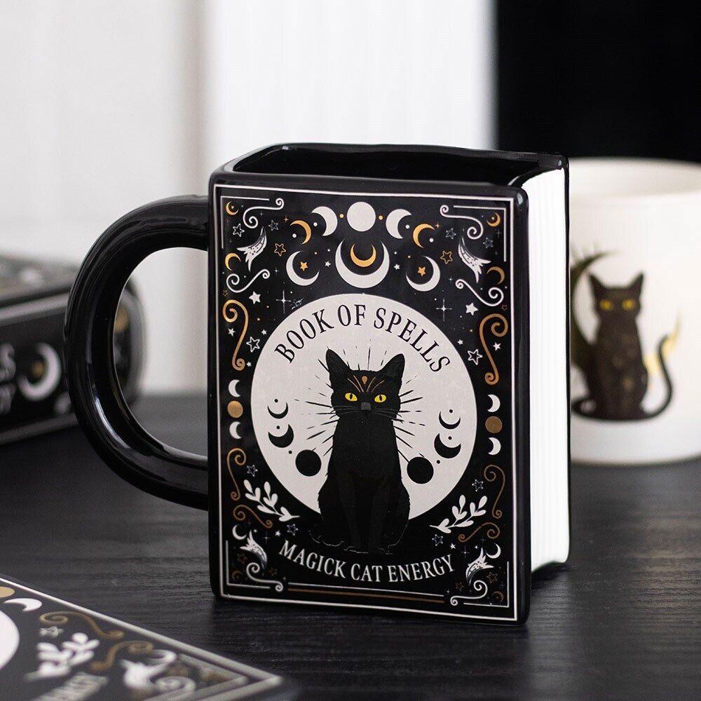 Spirit of Equinox Tasse Book Of Spells