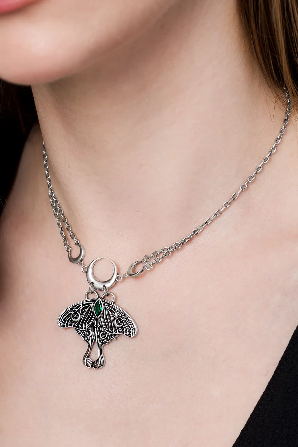Restyle Halskette Luna Moth
