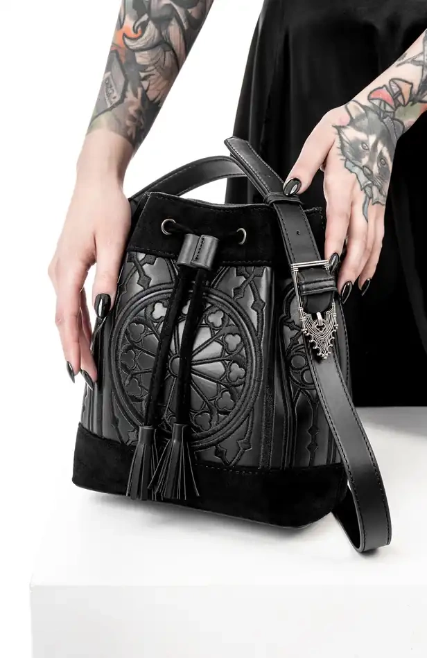 Restyle Beuteltasche Sanctum