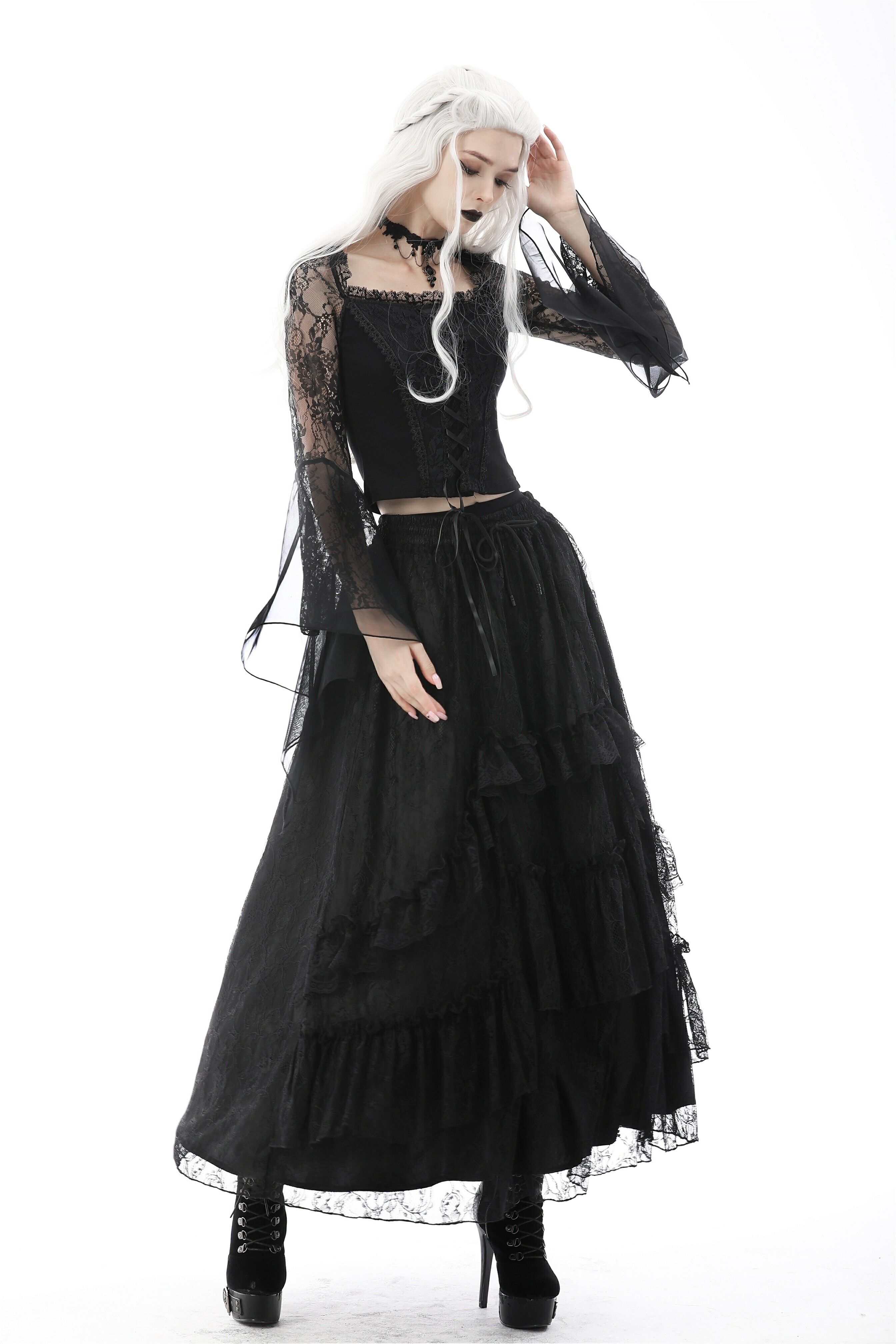 Dark In Love Rock Isalie