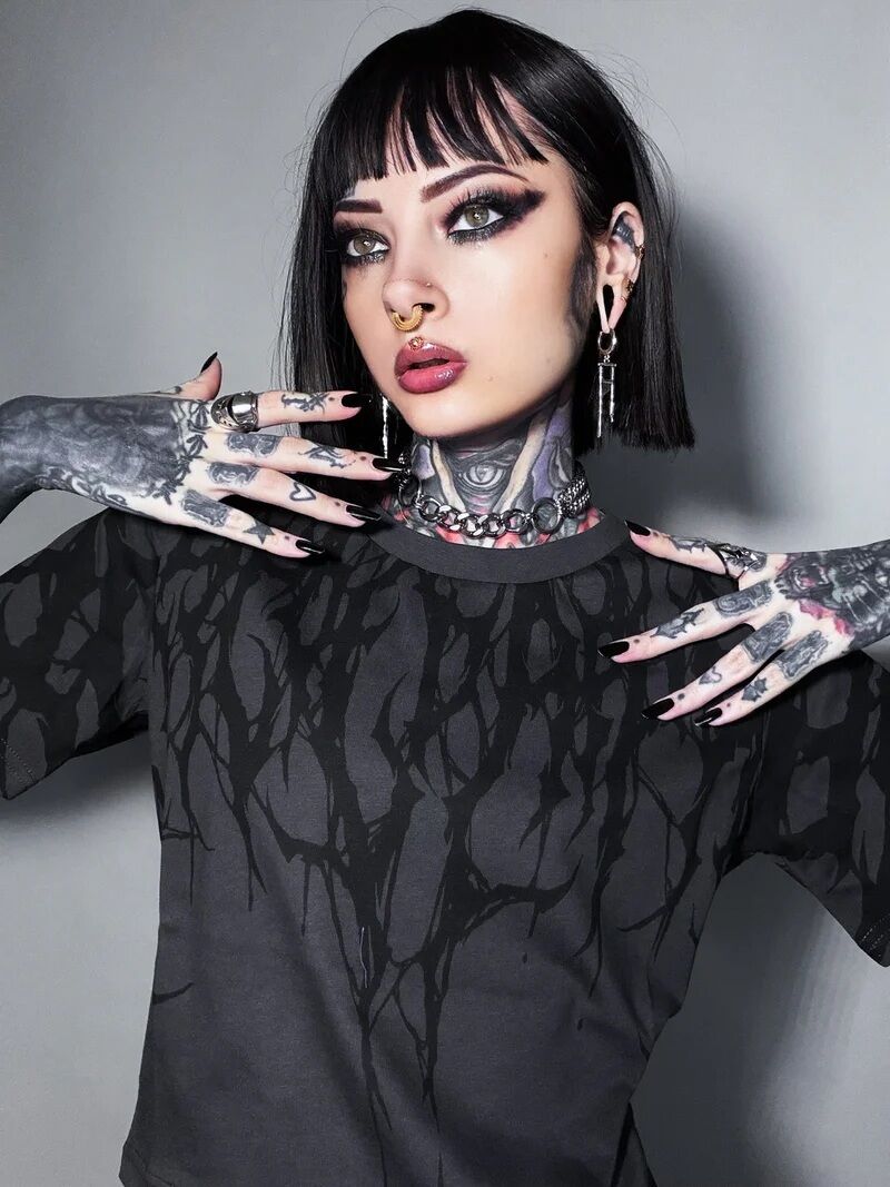 Stay Cold Apparel Crop Shirt Reign Of Blood