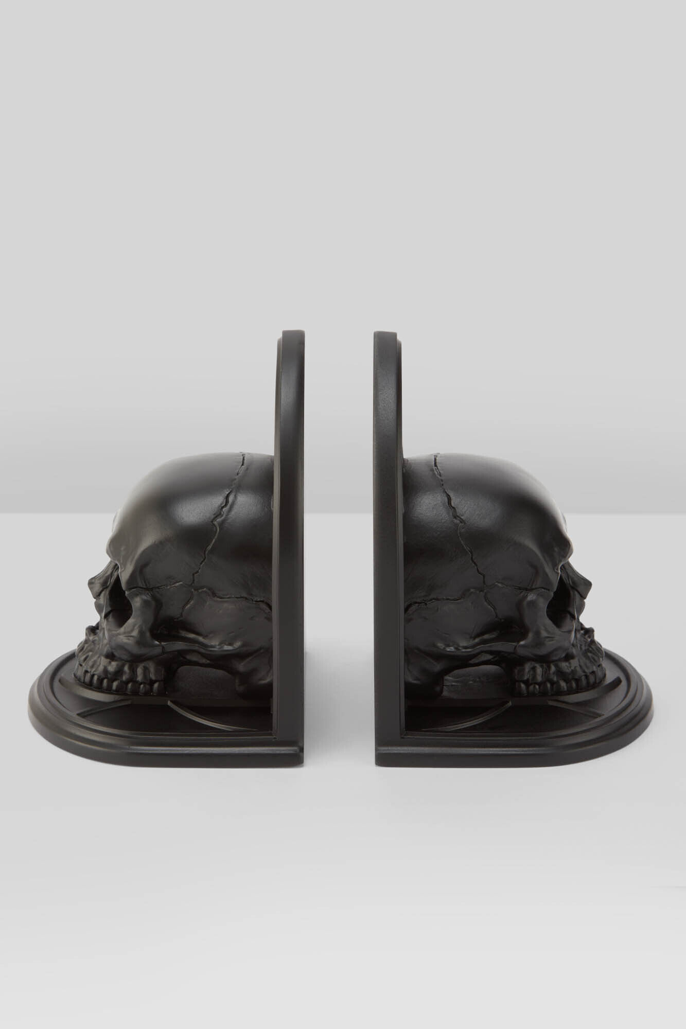 Killstar Buchstützen Skull