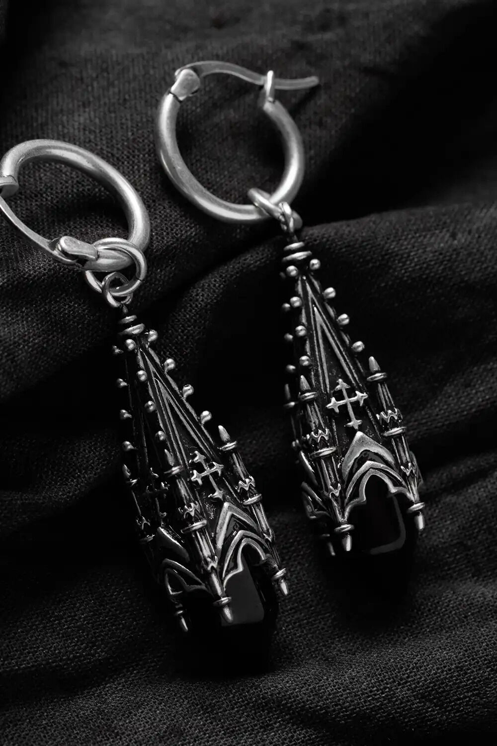 Restyle Ohrringe Midnight Totem