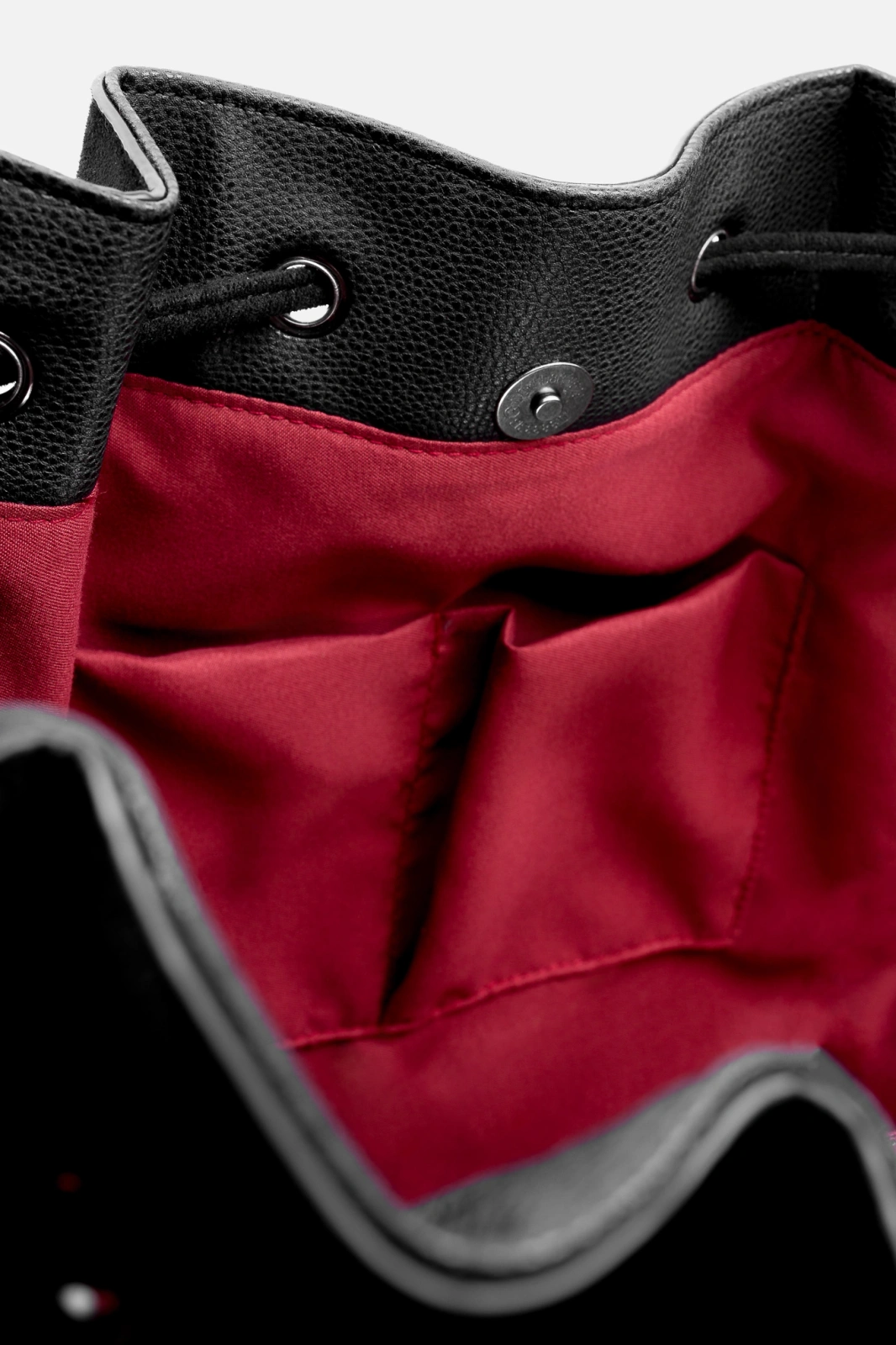 Restyle Rucksack Bloodveil
