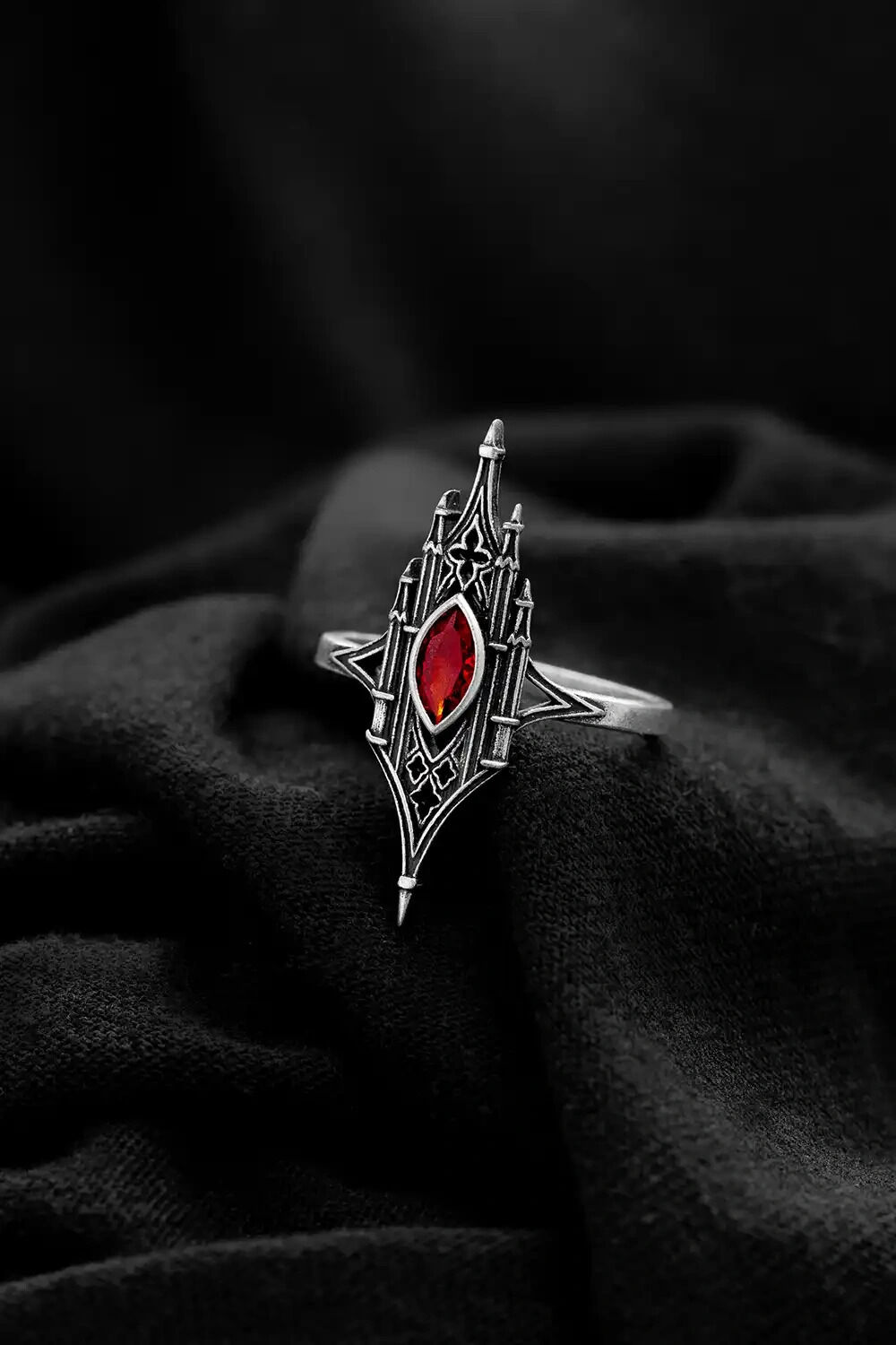 Restyle Ring Relique