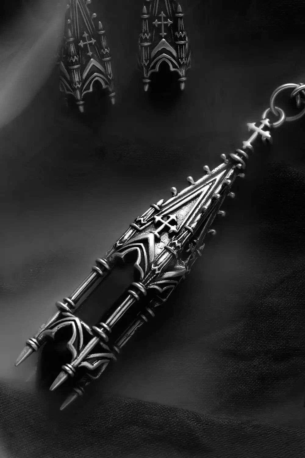 Restyle Halskette Midnight Totem