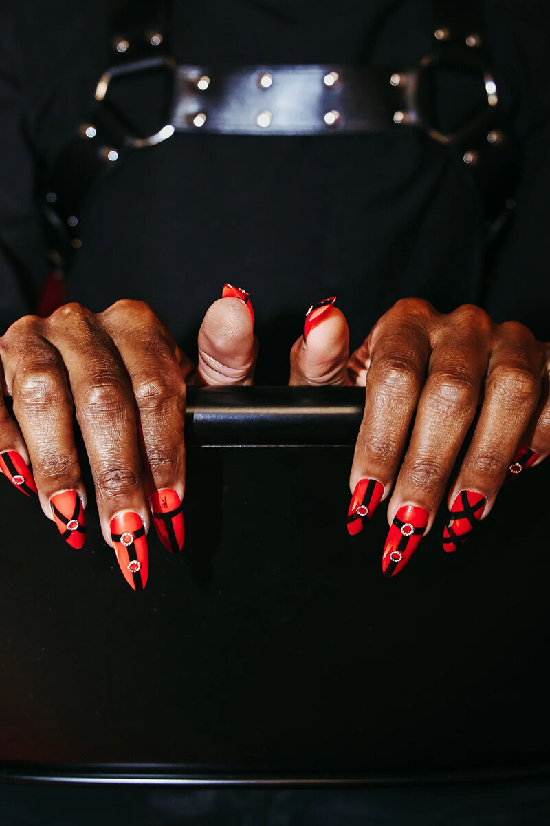 Rave Nailz Kunstnägel Bondage