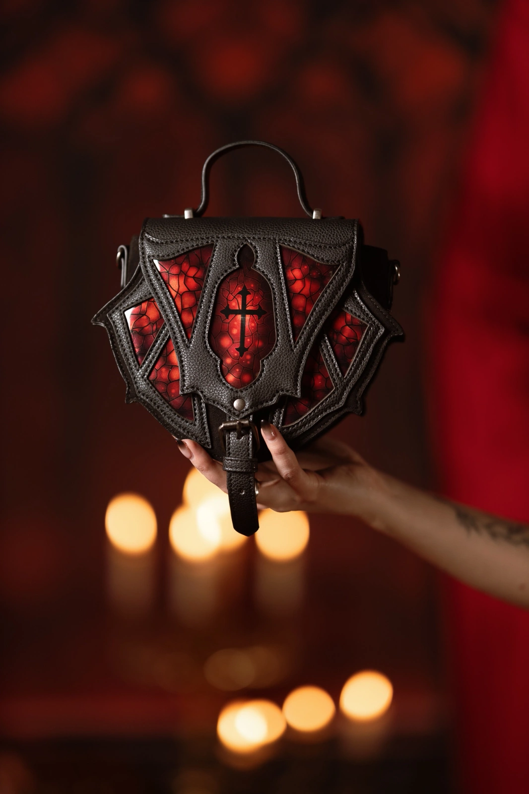 Restyle Tasche Bloodspire