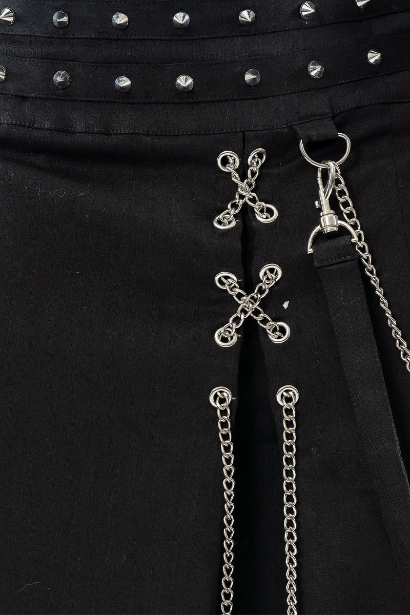 Chemical Black Kilt Elian