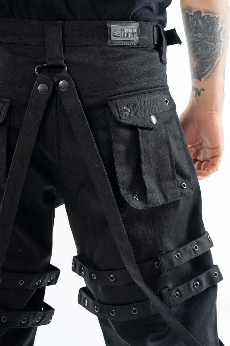 Chemical Black Shorts Dale