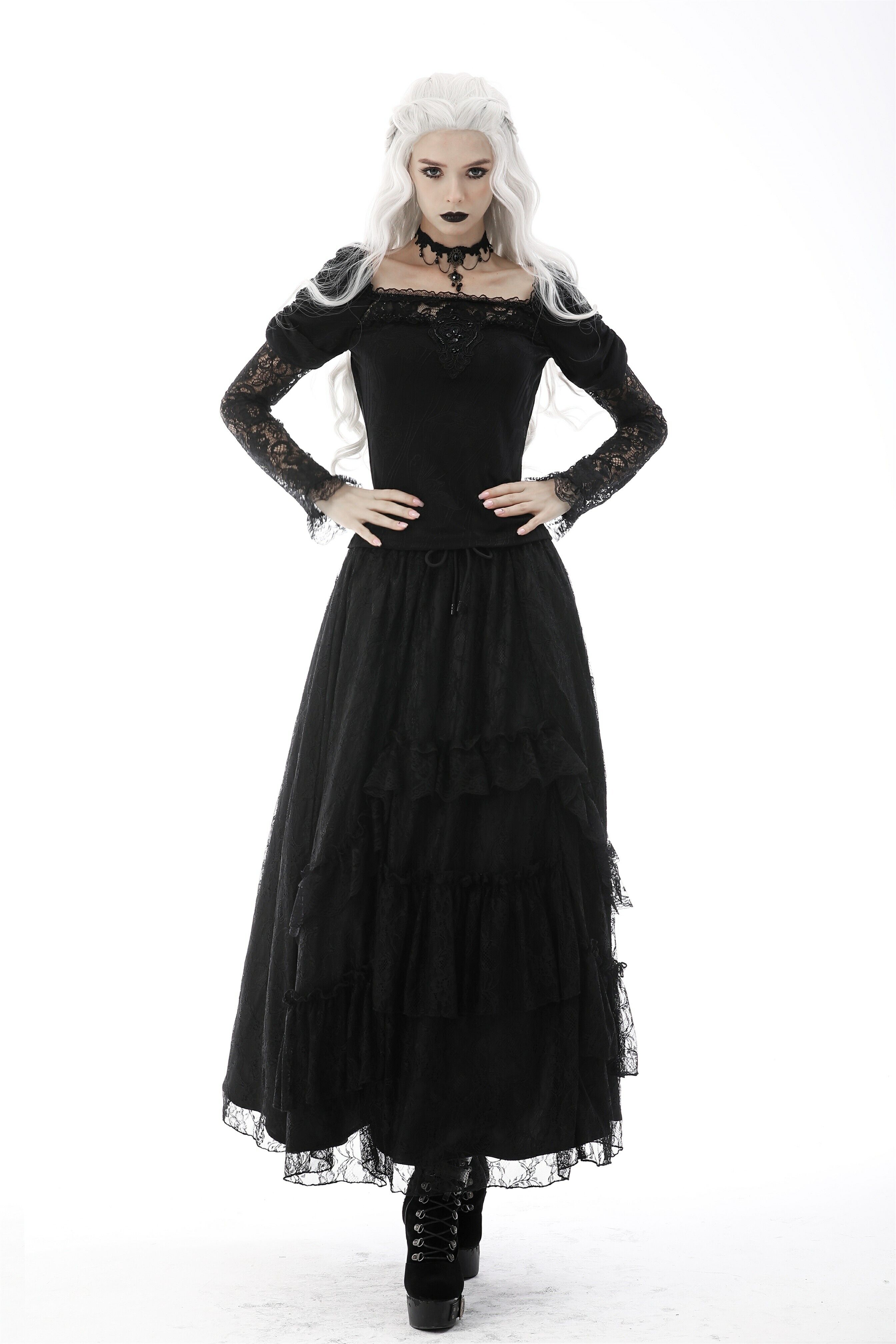 Dark In Love Rock Isalie