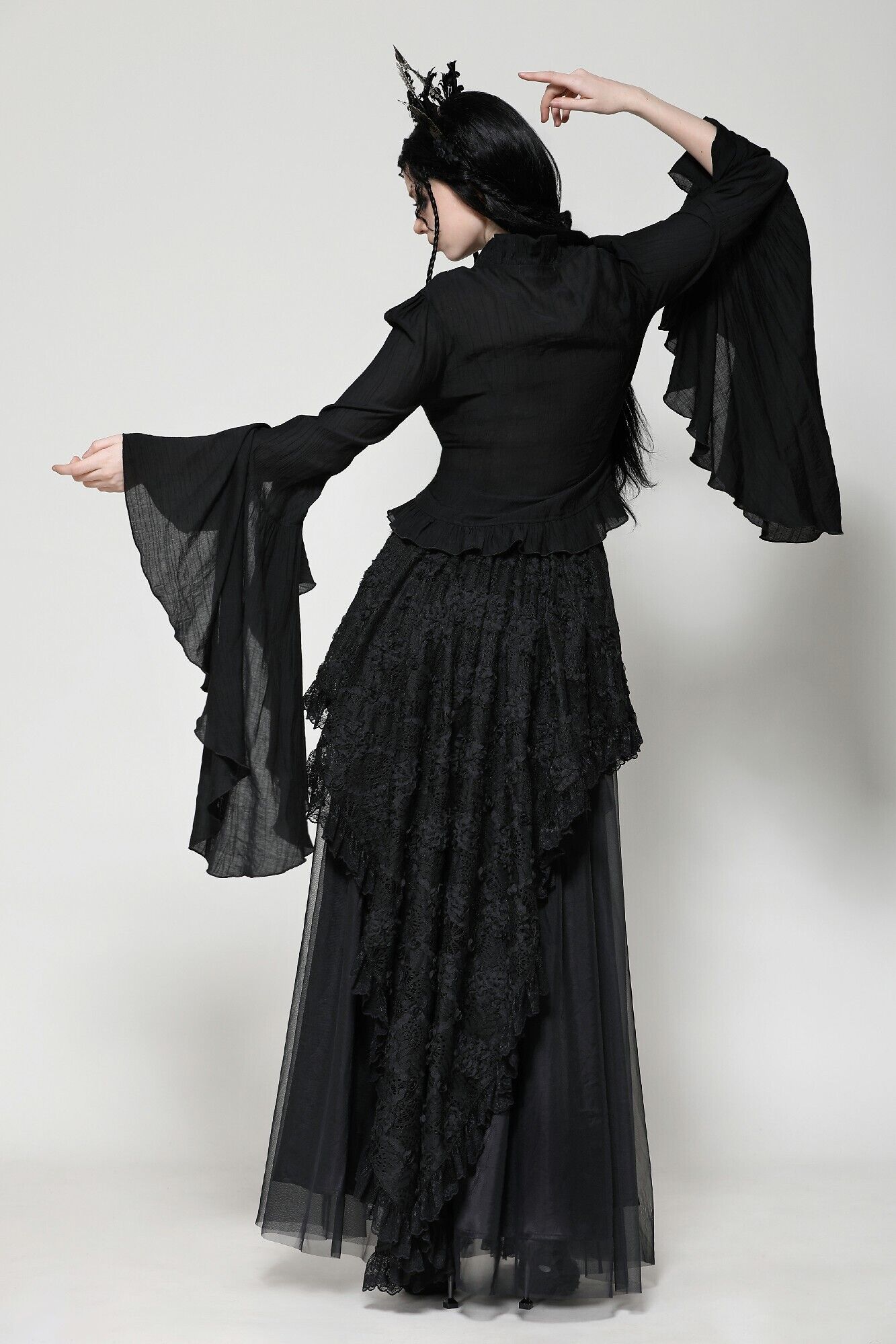 Dark In Love Longsleeve Millicent
