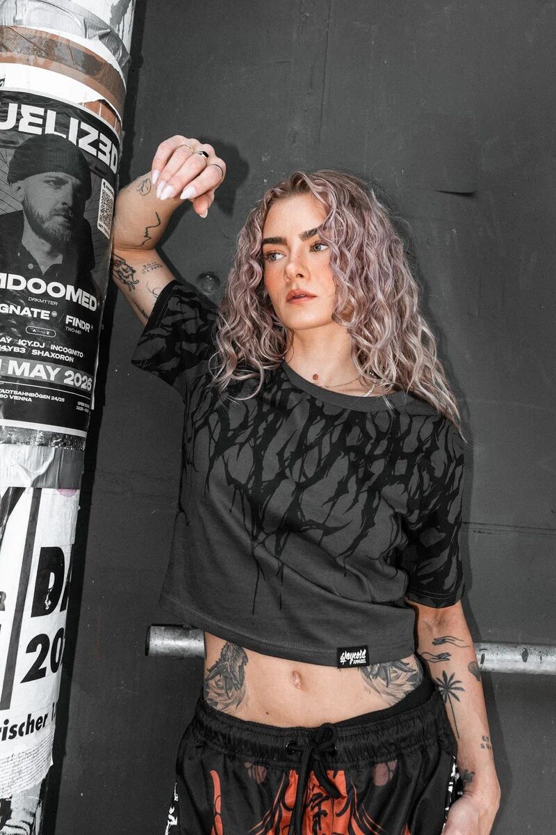 Stay Cold Apparel Crop Shirt Reign Of Blood