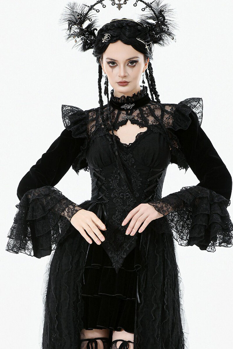 Dark In Love Bolero Lunar Romance